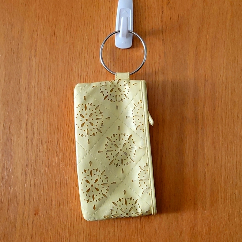 Wristlet